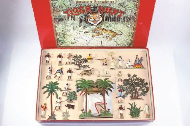 Potsdammer Zinnsoldatem Tiger Hunt: Heyde Like Tied in Box Excellent Condition 29 Pieces.
