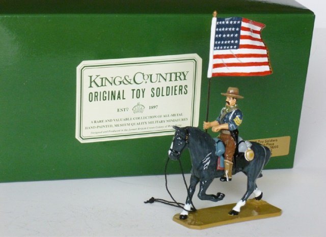 King and Country Rough Rider Series: US flag bearer mounted with original box. One piece. Condition Excellent. Box Excellent.