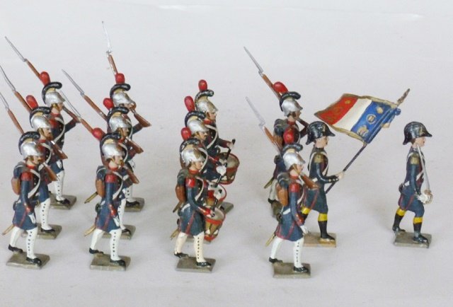 Mignot Napoleonics: 12 pieces. Unboxed. Condition Excellent.