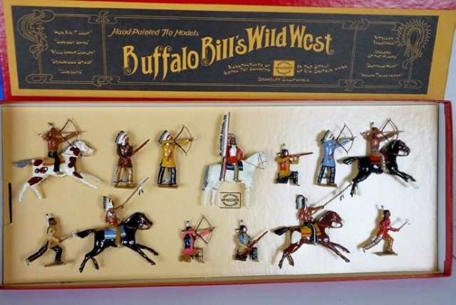 Hocker Set #236 Buffalo Bill Indian Display: 13 pieces. Tied in original box. Condition excellent. Box excellent.