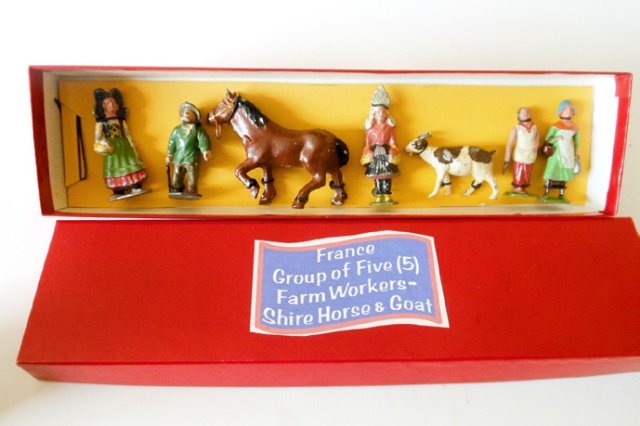 French Civilian Assortment: Post War. 7 pieces. Tied in a plain red box. Condition very good.
