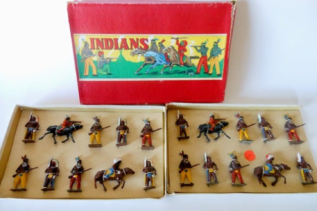 Sonsco Japanese Indians: Post War. Two boxed sets of Indians. Only one has a lid. 20 pieces total. Tied in boxes. Condition very good. One box very good. One box fair.