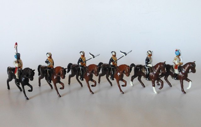 Nostalgia Set #N223 Mysore Imperial: Service Lancers. Post War. 6 pieces. Condition very good. (one arm missing)