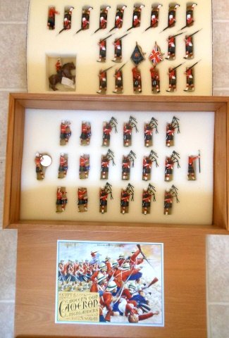 Imperial Cameron Highlanders Set #1: VERY RARE contained in original sliding box, with illustrated label. Post War. 40 pieces. Number 82 of a limited edition. Condition excellent. Box excellent.