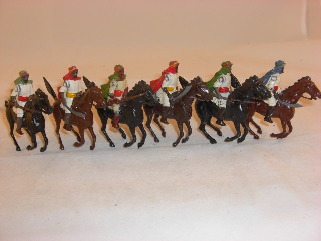 Britains from #164 Arabs on Horses: Britains from #164 Arabs on Horses; 2 horses’ tails broken off; condition very good; 6 pieces; post war.