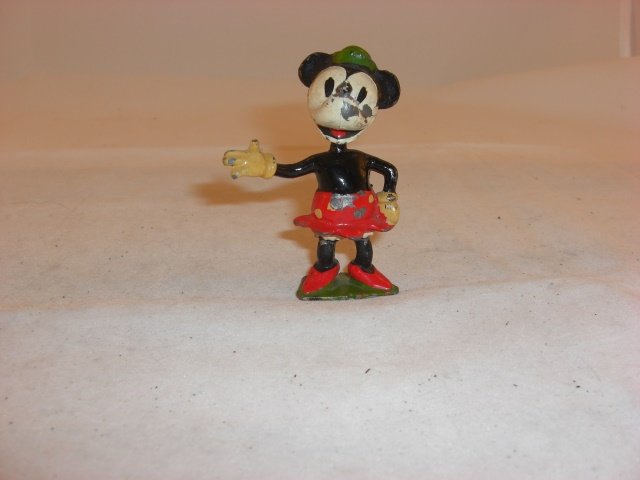 Britains from #1645 Mickey Mouse; Minnie Mouse: Britains from #1645 Mickey Mouse Set, Minnie Mouse; condition good; 1 piece; pre war.