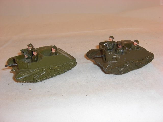 Britains #1876 Bren Gun Carrier: Britains #1876 Bren Gun Carrier (x2); mismatched; condition excellent; 4 pieces each; post war.