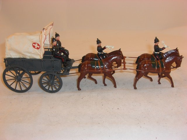 Britains #145 Royal Army Medical Corps Ambulance: Britains #145 Royal Army Medical Corps Ambulance Wagon; condition excellent; 2 drivers and wagon & 2 teams; post war.