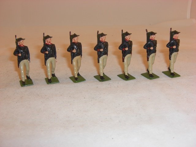 Britains from #169 Bersigliari: Britains from #169 Bersigliari; mismatched; condition excellent; 7 pieces; post war.