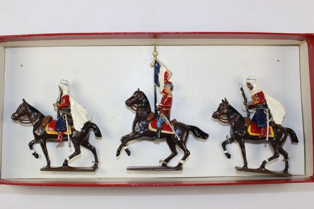 CBG Mignot Colonial French Spahis: Tied In Original Box Near Mint 3 Pieces.
