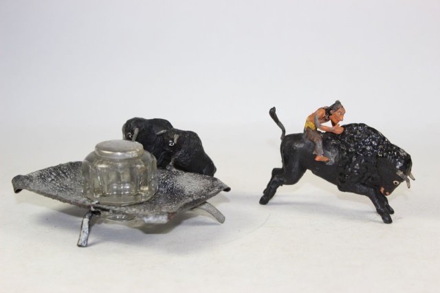 Heyde Nick/Nack: Buffaloes Excellent Condition 2 Pieces.