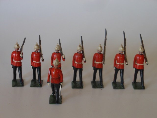 Britains Set #1632 Princess Patricia’s Canadian: Infantry. 8 pieces. Unboxed. Post war. Condition very good.