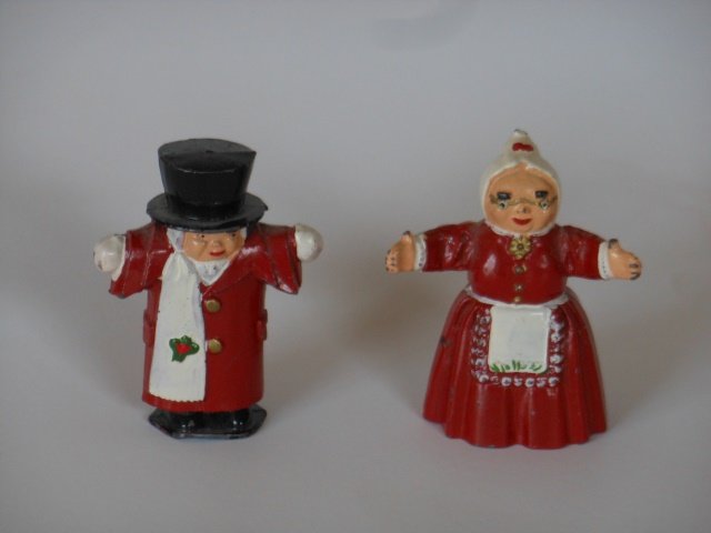 Timpo Uncle Mistletoe and Aunt Holly: Holly Post War. Unboxed. RARE Christmas Characters made for Marshall Fields in Chicago. Condition Excellent.