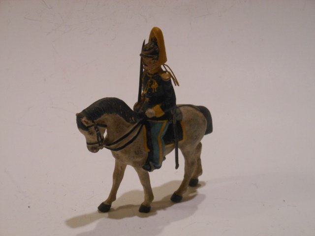 Pfeiffer U.S. Cavalry Officer: Composition material. Pre-War. Unboxed. Very good condition.