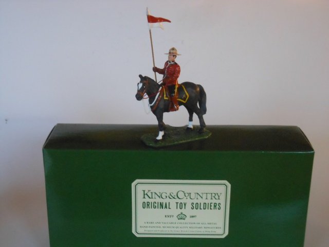 King and Country Royal Canadian Mounted Police: In original box Post War. Condition excellent. Box excellent.
