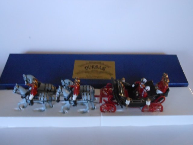 Marlborough State Landau: With Original Box. 10 pieces. Post War. Condition excellent. Box excellent.