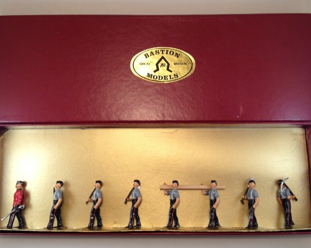 Bastion Models Royal Engineers A1: 8 pieces. Condition Excellent. Box Very Good.