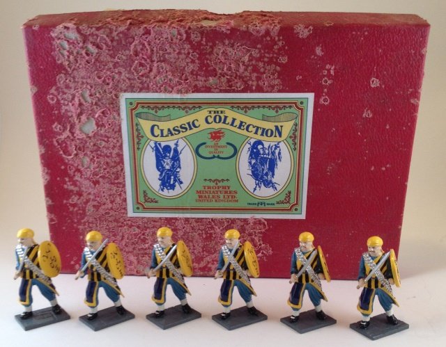 Trophy Boxer Rebellion Manchu Tiger #BS26: 6 pieces. Condition Excellent. Box Poor.