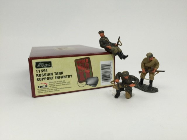 W Britain Russian Tank Infantry Set #17591: World War II. Tank Support Infantry with original box. Includes Soviet Armor Support, but no tank. 3 pieces. Condition Excellent.