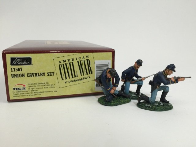 W Britain Union Cavalry Set #17567: American Civil War. With original box. 3 pieces. Condition Excellent.