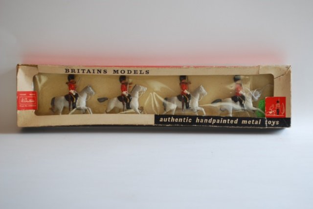 Britains Set #9210 Royal Scots Greys: Post War. 4 pieces tied in original cellophane fronted box. Condition excellent. Box good, (but cellophane loose)