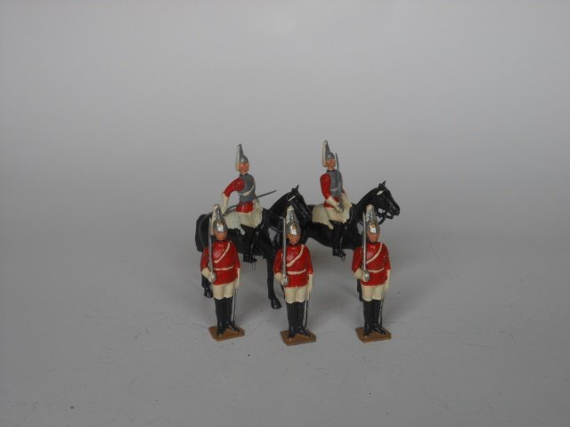 Britains from Set #2029 Life Guards Sentries: 5 pieces. Post War. Unboxed. Condition excellent.