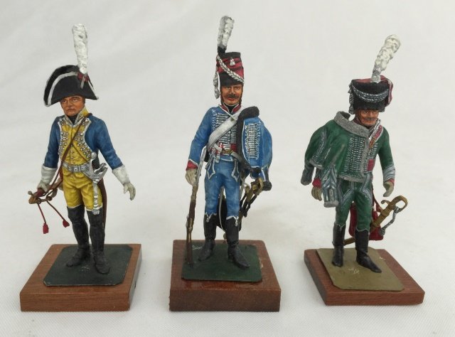 Lebayen Connoisseur Figures: Post War. Spanish Dragon Trumpeter circa 1808. 10th Hussar circa 1792. Aide- Camp du Prince Gerome circa 1807. 3 pieces. Condition figures very good.