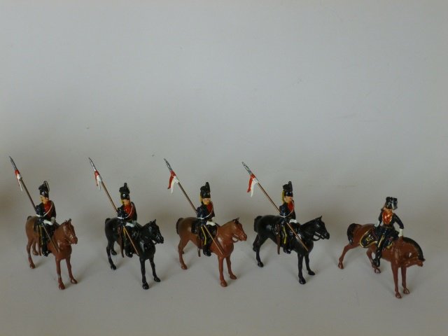 Britains Set #24 9th Royal Lancers: Post War. 5 pieces (officer's sword missing). Unboxed. Condition very good.