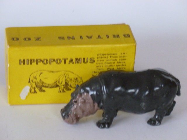 Britains Set #905 Hippopotamus: Post War. One piece with original box. Condition very good. Box very good.