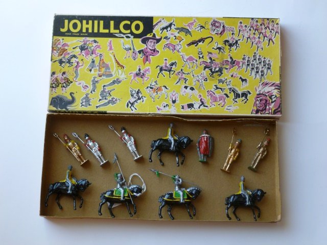 Johillco Set #204 Knights and Crusaders: Post War. 11 pieces. Untied in original box. No tie card. Condition excellent. Box very good.