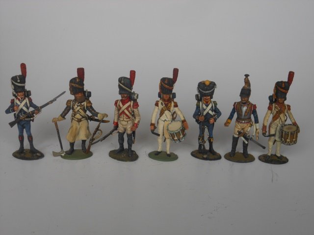 Tradition French Napoleonic assortment: 7 pieces. Condition excellent.