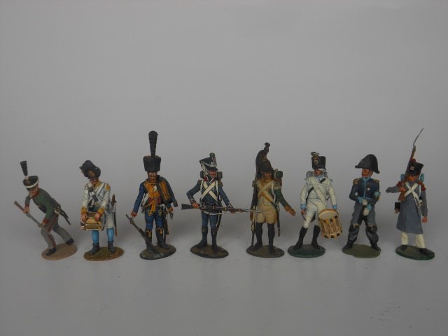 Tradition French Napoleonic assortment: 8 pieces. Condition excellent.