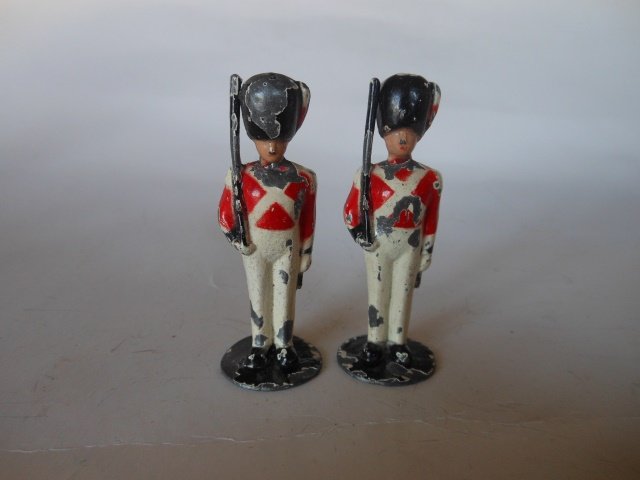 Britains EXCEPTIONALLY RARE Toy Town figures: 2 pieces. Post War. Condition good. (but several paint chips)