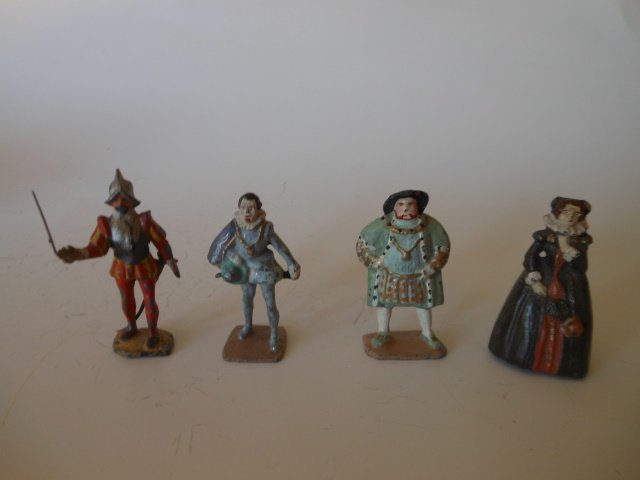 Carman Royalty: King Henry VIII, Mary Queen of Scots, Sir Walter Raleigh, and Spanish Conquistador. Post War. Unboxed. Condition very good.