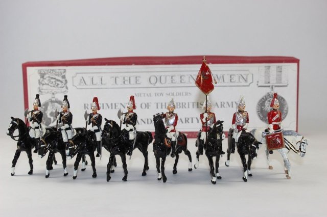 All The Queens Men TB25A, TB26A, TB28: Life Guards, Life Guards Std.Party 1900, Farriers Blue Household Cavalry Excellent With Boxes 8 Pieces
