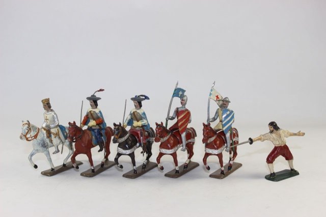 C.B.G. Mignot Musketeers and Crusaders: Cavalry and Infantry Very Good Condition Unboxed 6 Pieces