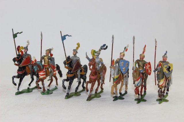 Heinrichson Mounted Knights: In Armor Very Good Unboxed 7 Pieces