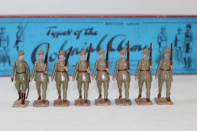 Britains Set #1544 Colonial Army Australian: Excellent/Near Mint Boxed 8 Pieces