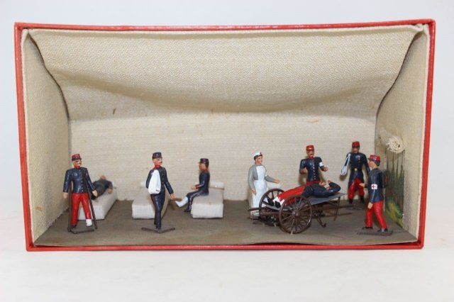 C.B.G. Mignot WWI French Hospital: Diorama Originally Tied/Glued In Box Excellent Condition Boxed 14 Pieces