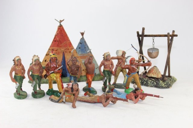 Elasolin Wild West Indian Braves: With Lineol Teepee And German Made Campfire. Good/Very Good Condition Unboxed 13 Pieces