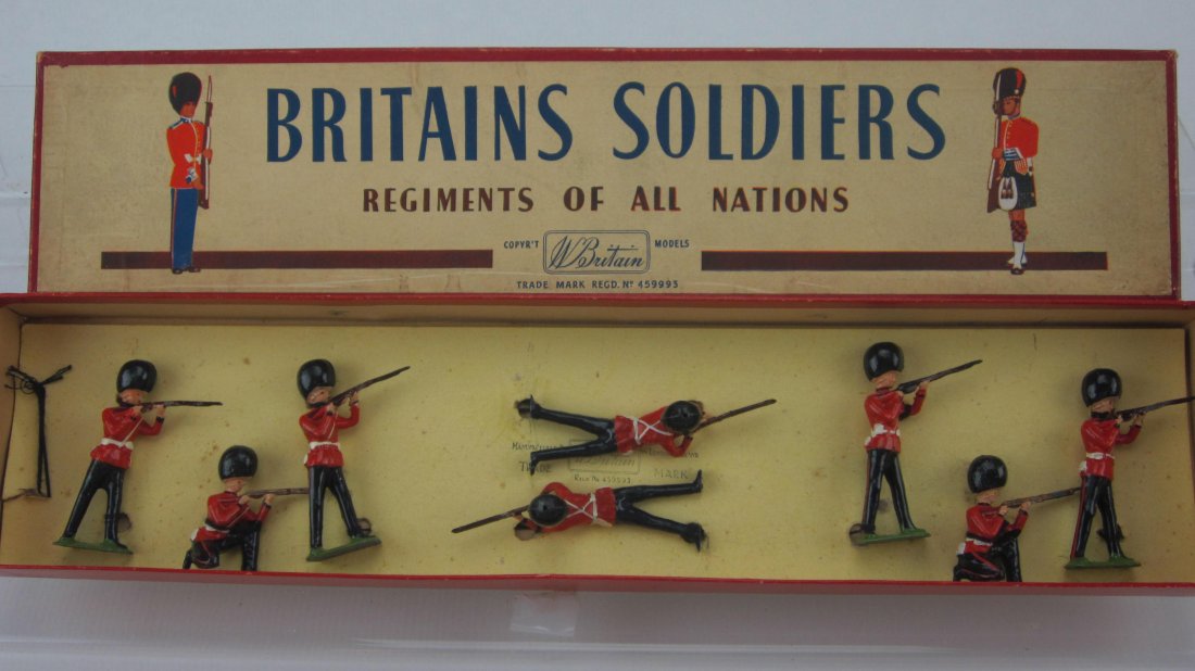 Britains Set #1283 Grenadier Guards (1 of 1)