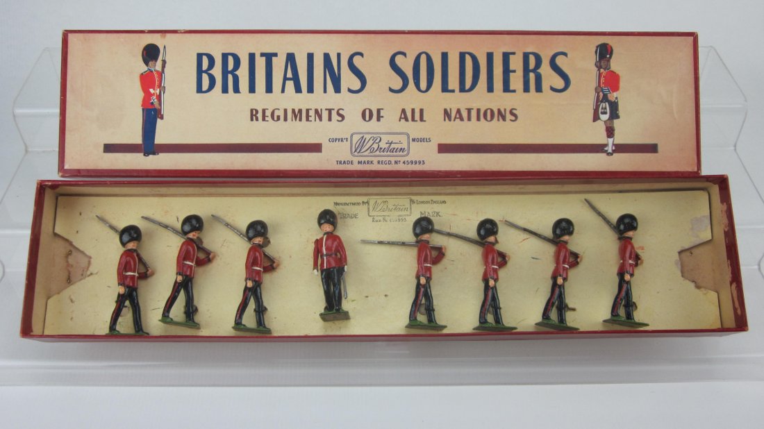 Britains Set #1634 Governor General's Foot Guards (1 of 1)