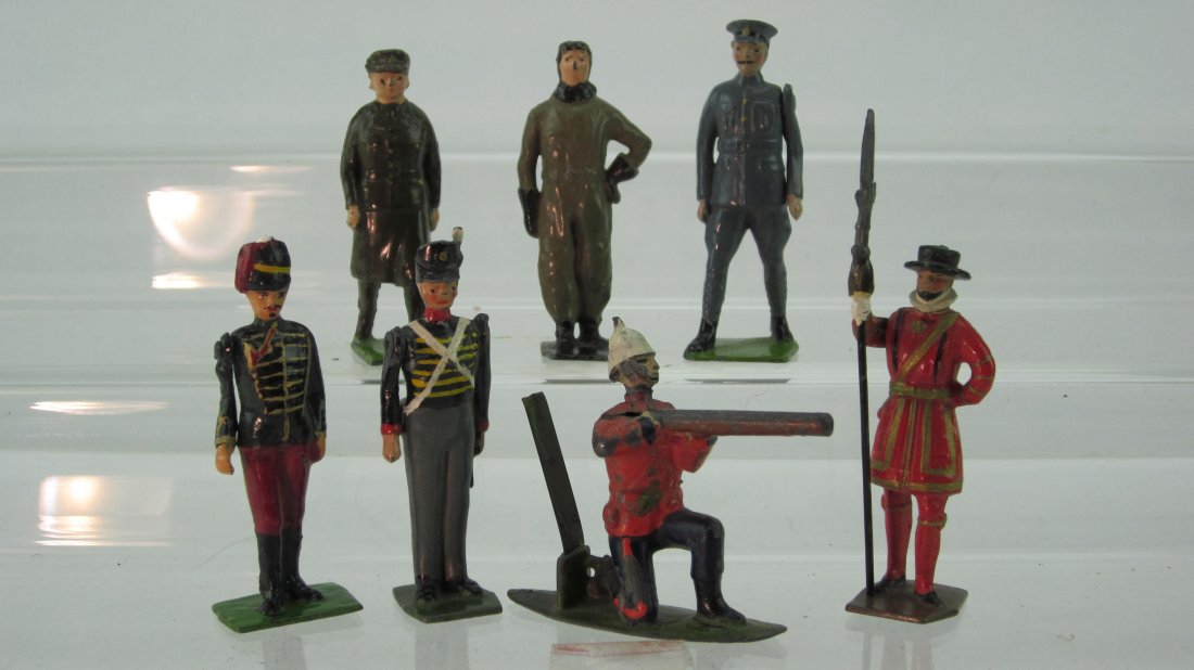 Britains Assortment-  Rare Soldier to Shoot (1 of 1)
