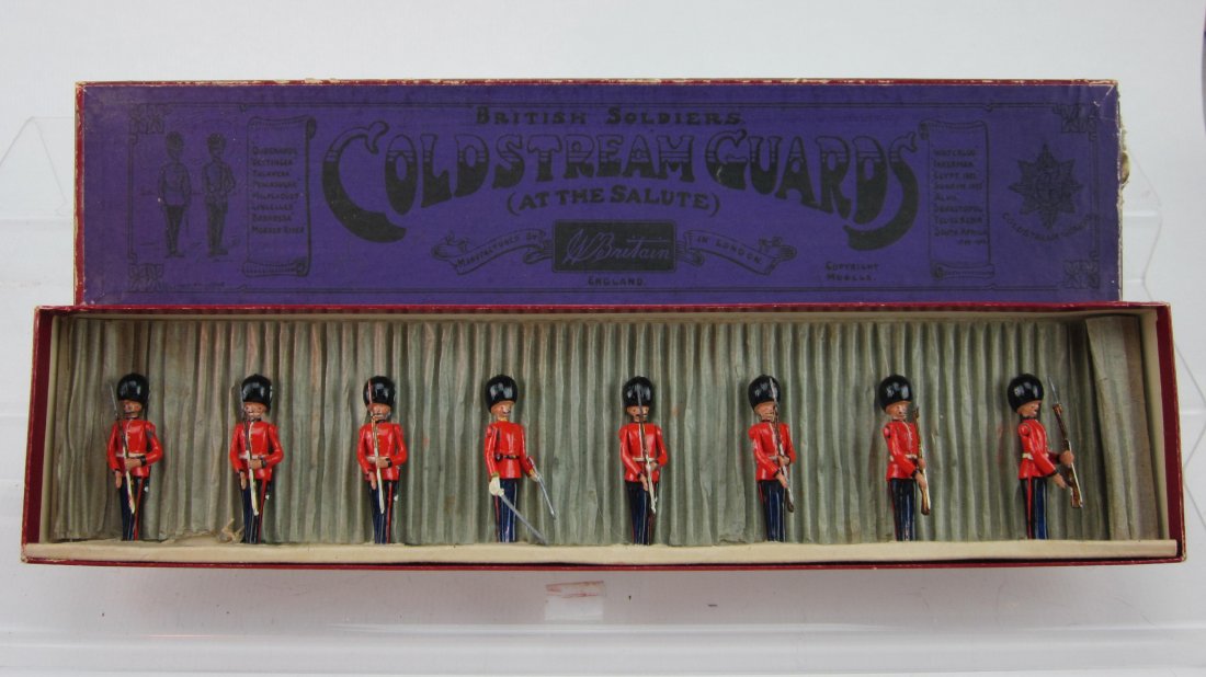 Britains Set #205 Coldstream Guards at Salute (1 of 1)