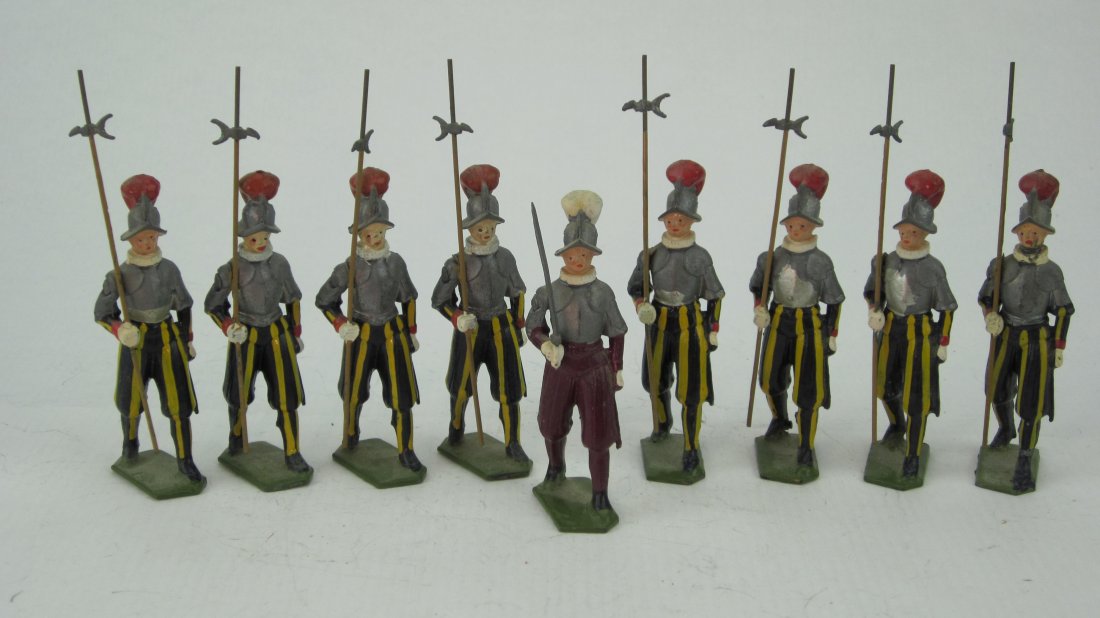 Britains Set #2022 Swiss Papal Guards with Officer (1 of 1)