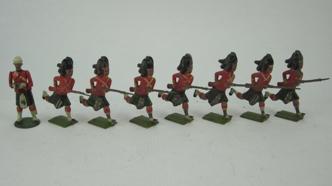 Britains from Sets #122 & #15 Early Highlanders (1 of 1)