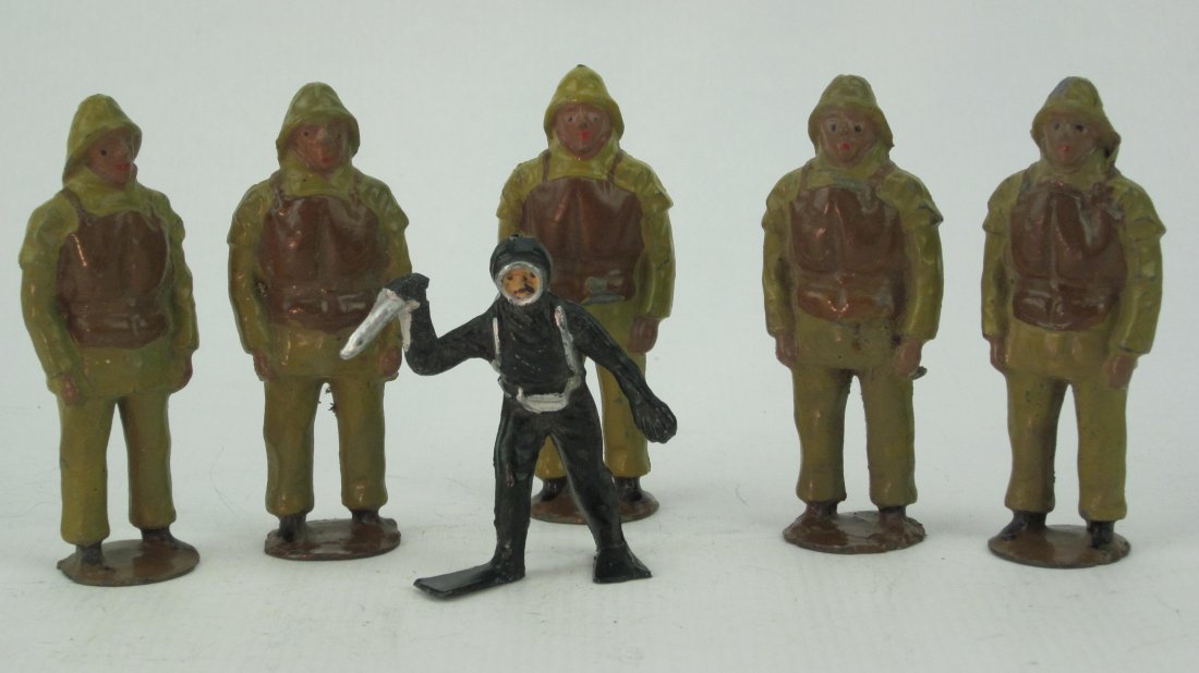 Britains Lifeboat Men and Timpo Frogman Diver: No box. 6 Pieces; Including 5 Large Scale Lifeboat Men plus Driver Wielding Knife. Condition Excellent.