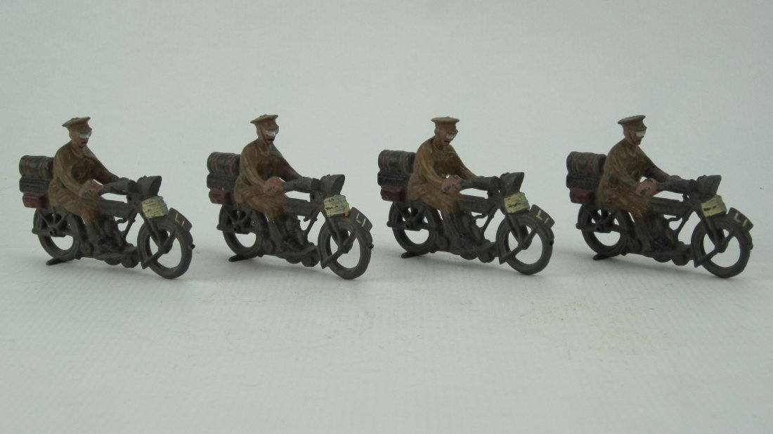 Britains Set #200 Motorcycle Dispatch Riders (1 of 1)