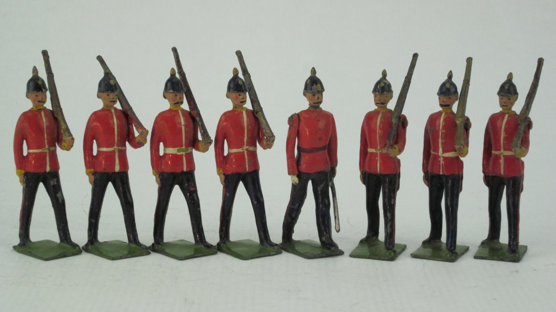 Britains Set #76 Middlesex Regiment at Slope (1 of 1)
