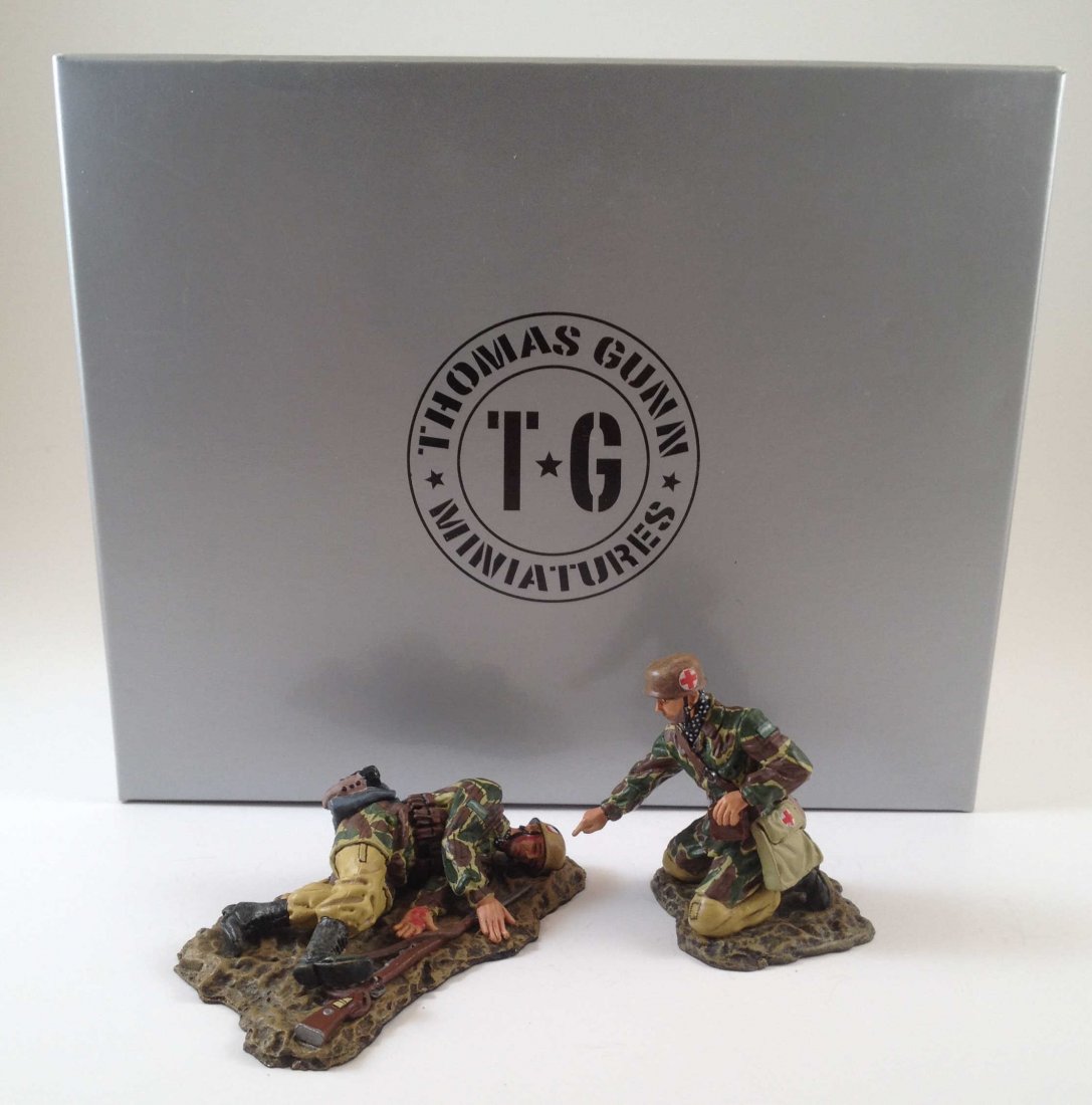 Thomas Gunn FJ007B Medic- Tropical Version (1 of 1)